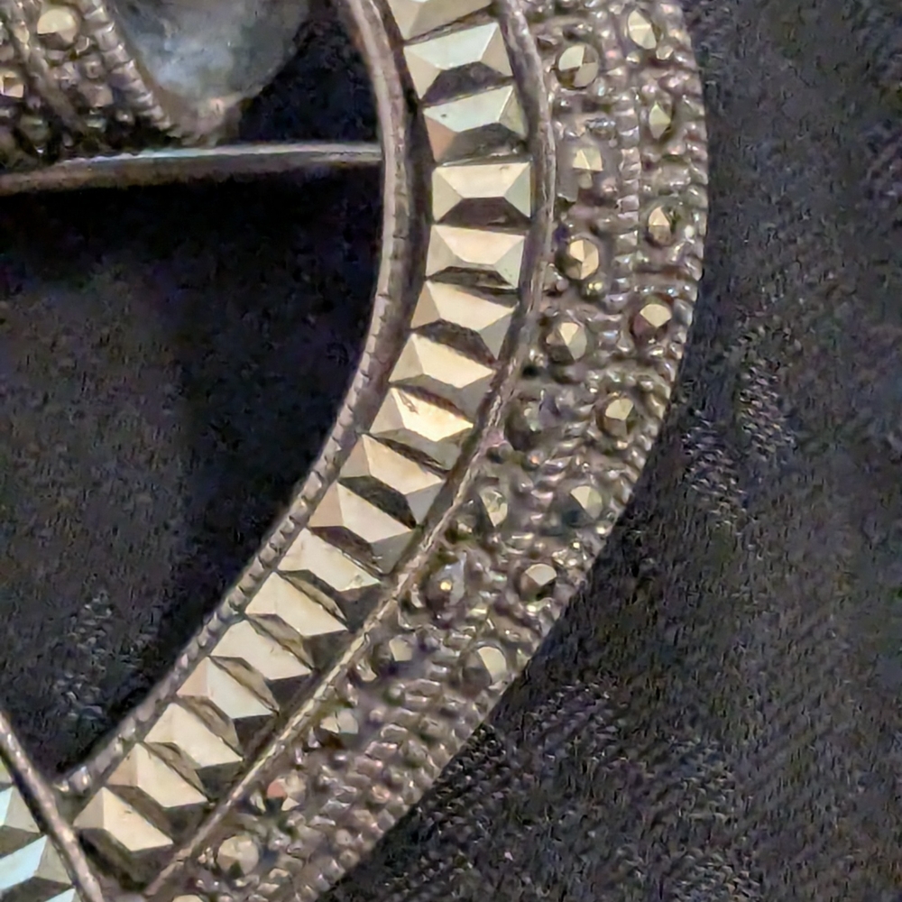 Large Vintage Solid Sterling Silver Marcasite Art… - image 4